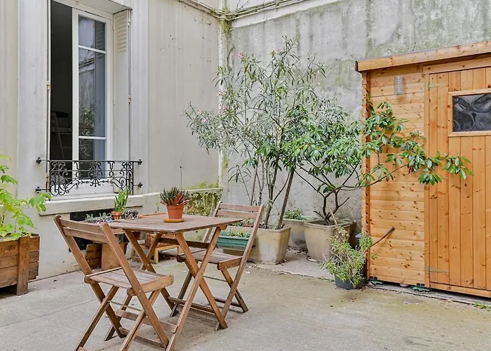 Entier, Porte De Versailles