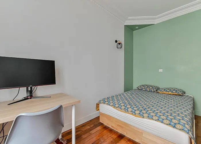 Entier, Porte De Versailles *